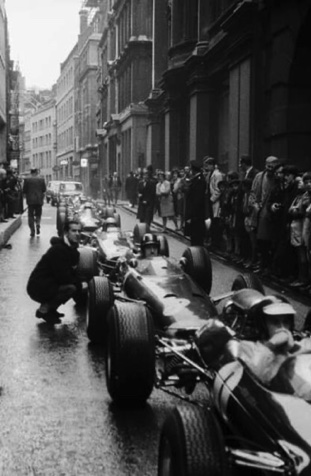 Dans les rues de Londres, en démonstration...